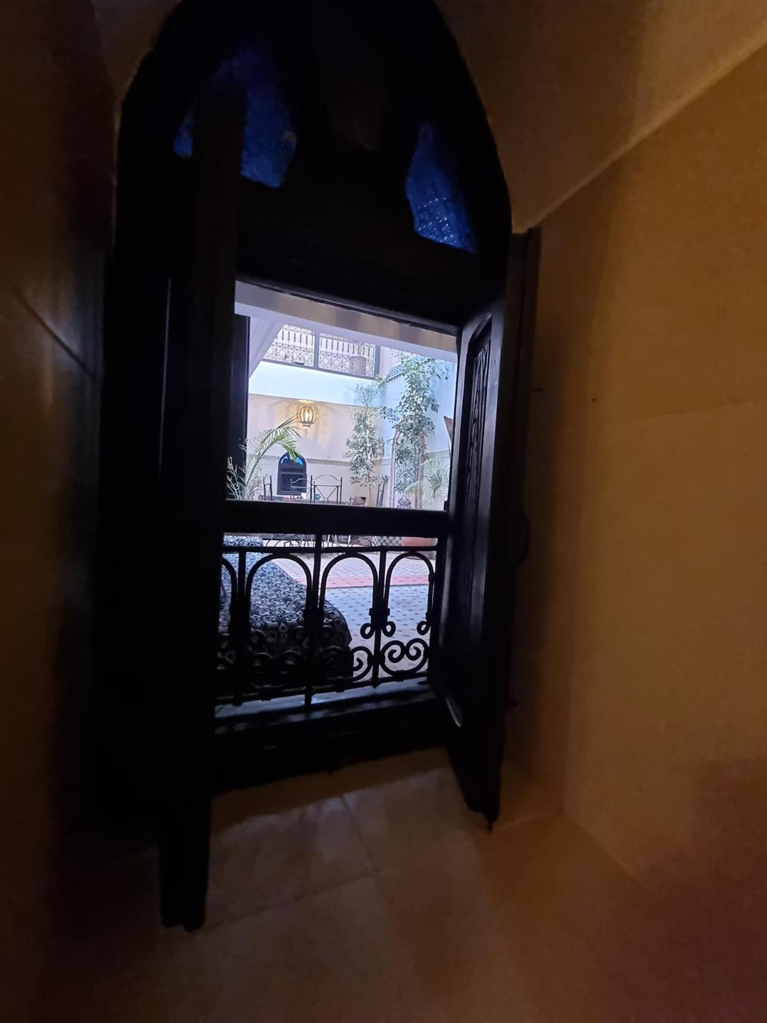 Riad Black Doors Marrakesh Exteriör bild
