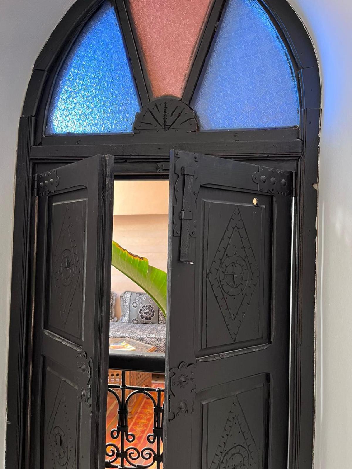 Riad Black Doors Marrakesh Exteriör bild